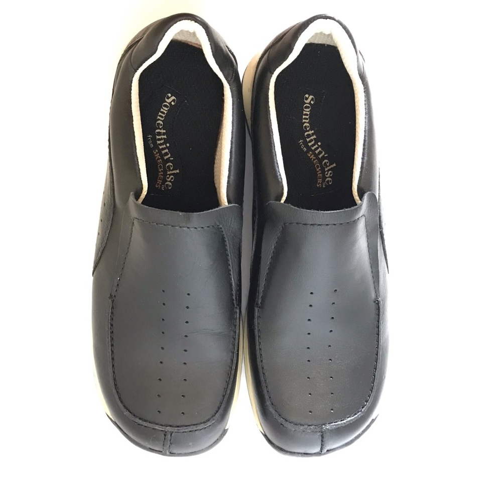 NWOB Sketchers Black Loafer Comfort Slip On Shoes